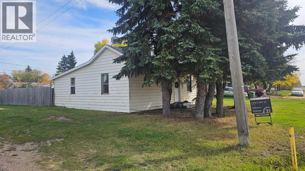 Property for sale at 83 2 Street E