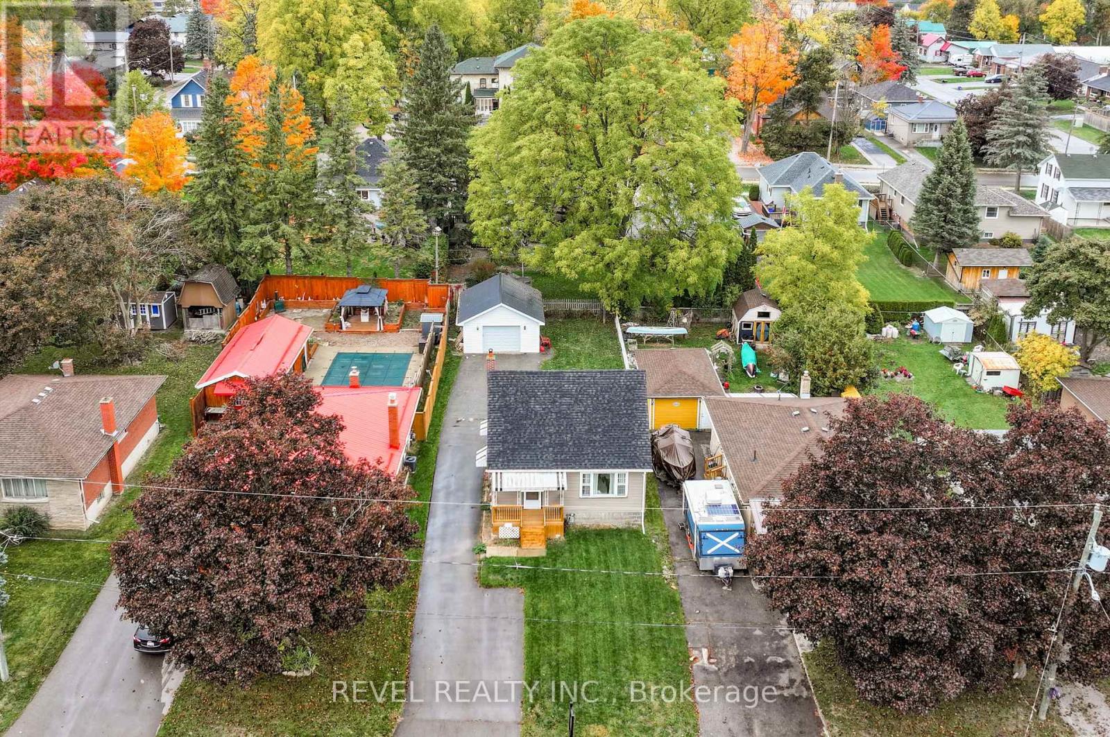 20 DIVISION STREET - 35