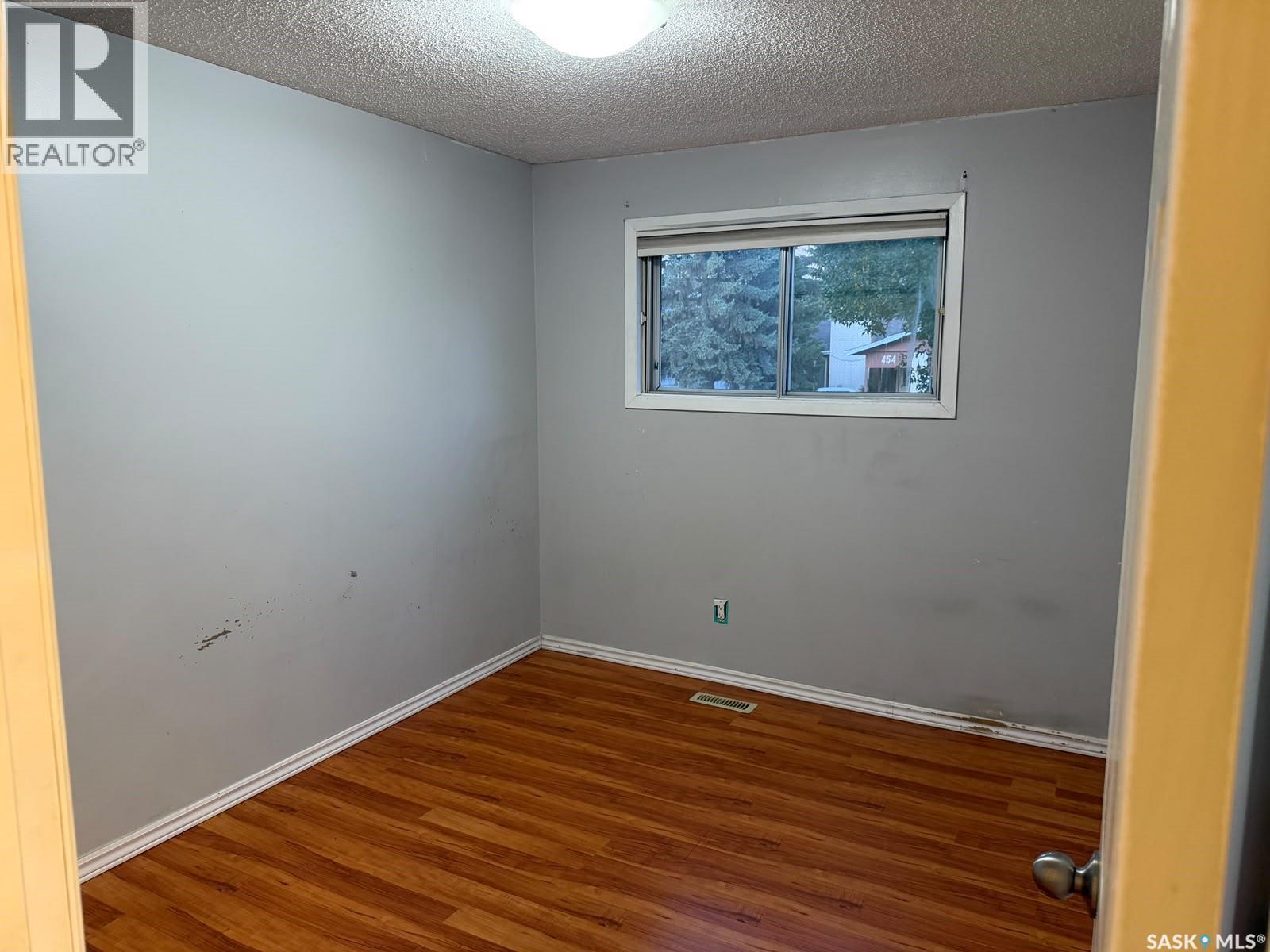 455 Kingsmere BOULEVARD - Image 8
