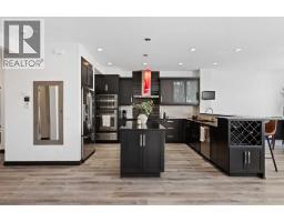 Primary Bedroom - 115 Evansdale Common Nw, Calgary, AB T3P0E6 Photo 13
