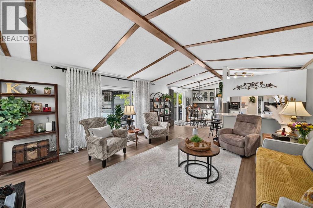 3221 Burroughs Manor NE, Calgary, Alberta, T1Y6K1
