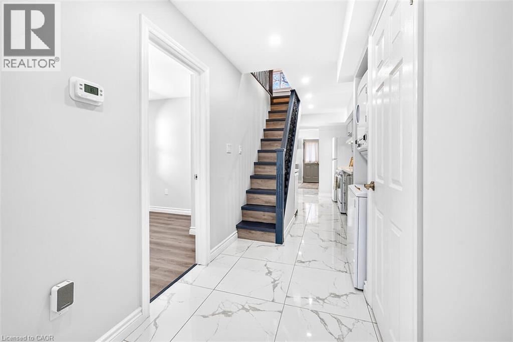 4 ALBEMARLE Street - 8