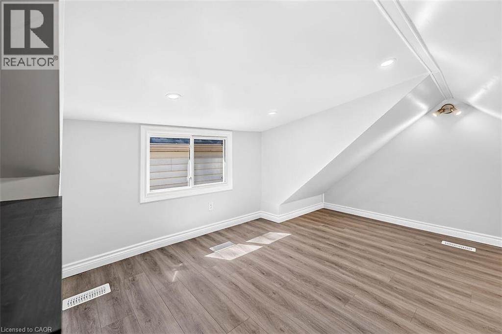 4 ALBEMARLE Street - 24