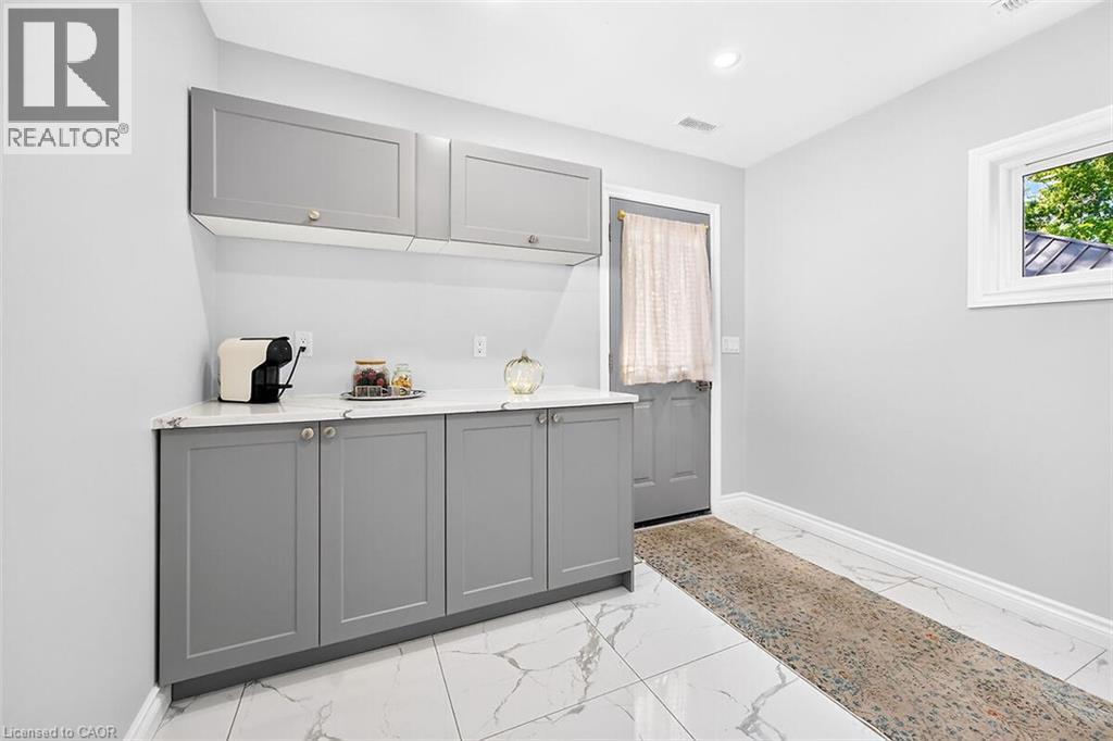 4 ALBEMARLE Street - Image 28