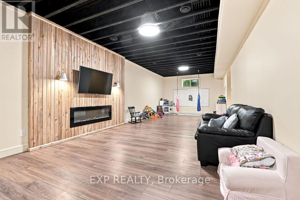 337 JIM BARR ROAD - 43