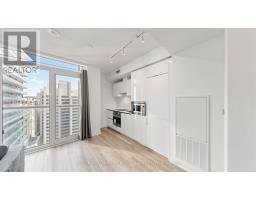 238 Simcoe Street, Toronto, ON M5T1T4 Photo 10