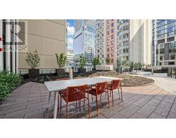 238 Simcoe Street, Toronto, ON M5T1T4 Photo 30