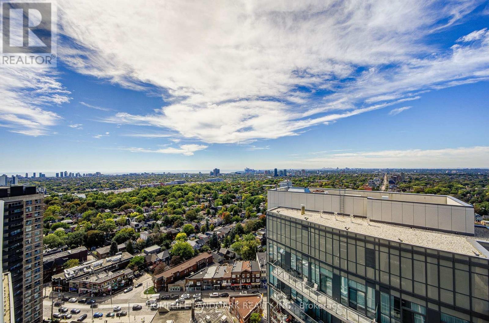 2302- 500 St Clair Avenue West, Toronto, ON photo 25
