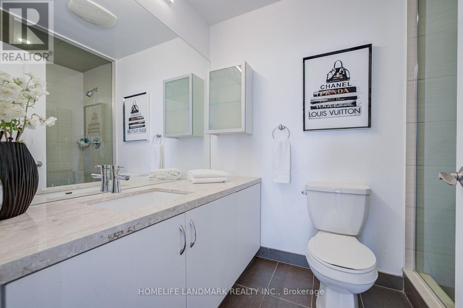 #2302 500 ST CLAIR AVENUE W - 27