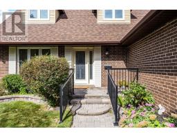 Bedroom 2 - 33 Anstead Crescent, Ajax, ON L1S3X4 Photo 6