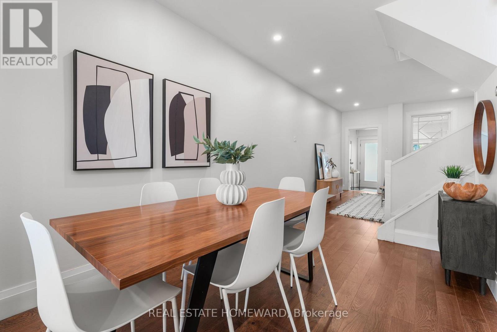 43 CAROLINE AVENUE - 10