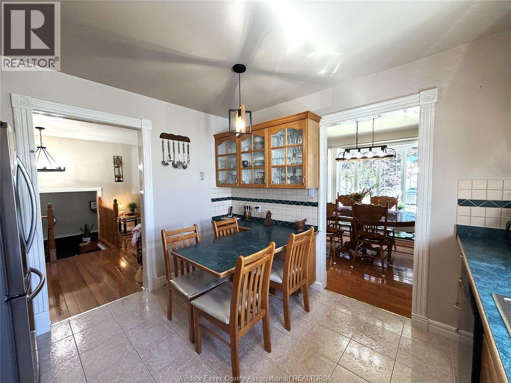 33 BENNIE AVENUE - 10