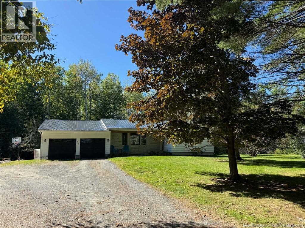 15 McKinnon Road, Miramichi, New Brunswick, E1V5Y1, Miramichi, New Brunswick — photo 1 of 5