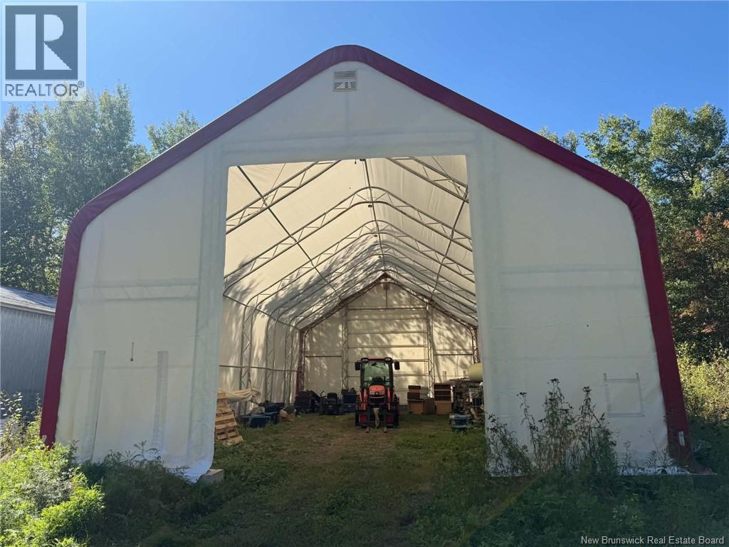 15 McKinnon Road, Miramichi, New Brunswick, E1V5Y1, Miramichi, New Brunswick — photo 5 of 5