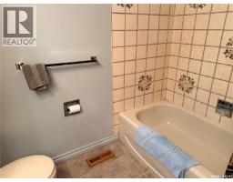 871 Morris Crescent N, Regina, SK S4X2W4 Photo 10