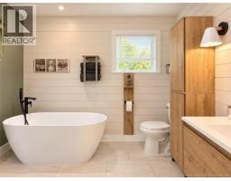 2166 Carron, Bathurst, NB E2A6A1 Photo 17