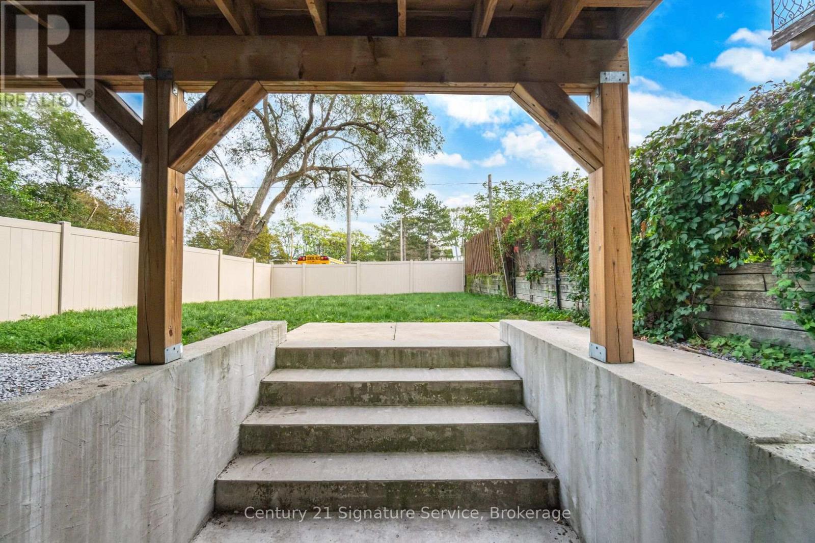 273C RANEE AVENUE - Image 49