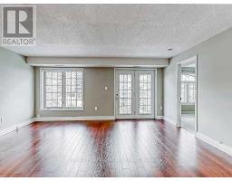 F405 - 216 Plains Road W, Burlington, ON L7T4K8 Photo 6