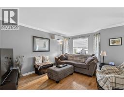 75 Christopher Crescent, photo 5
