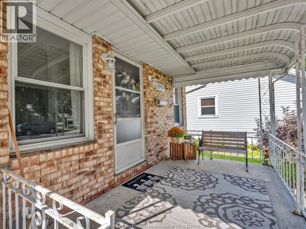 1909 Westcott ROAD - 19