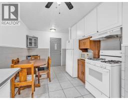 1882 Malta Road, Windsor, ON N8W4H2 Photo 21