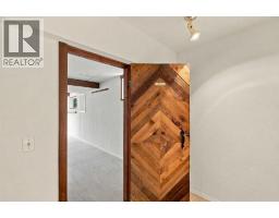 2820 Signal Hill Drive Sw, Calgary, AB T3H2L9 Photo 33