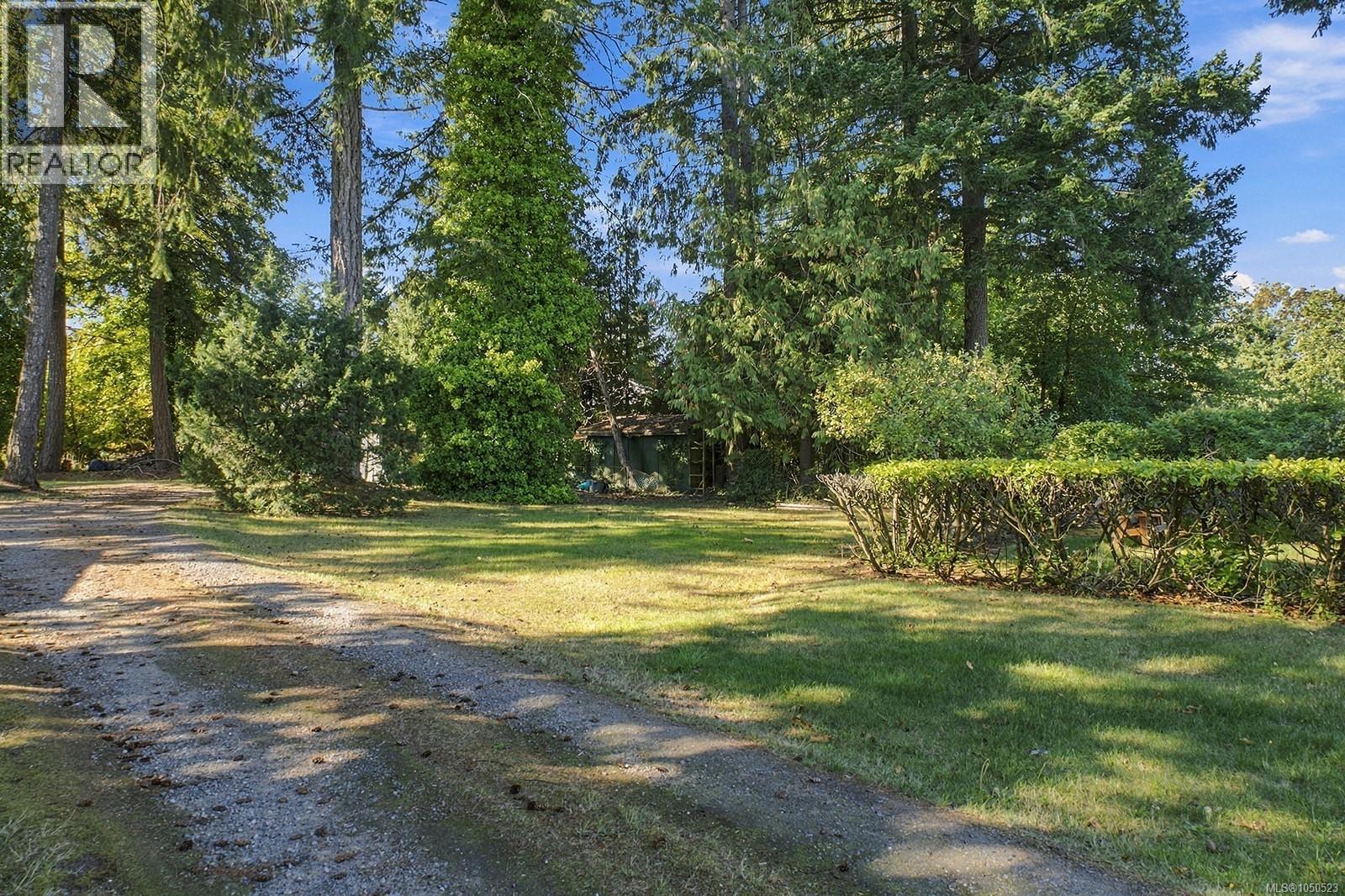 715 8th Ave - 10