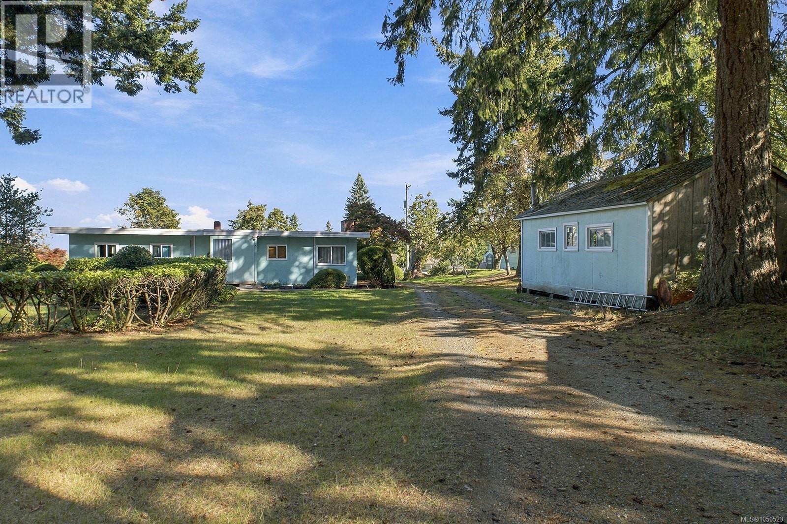 715 8th Ave - 13