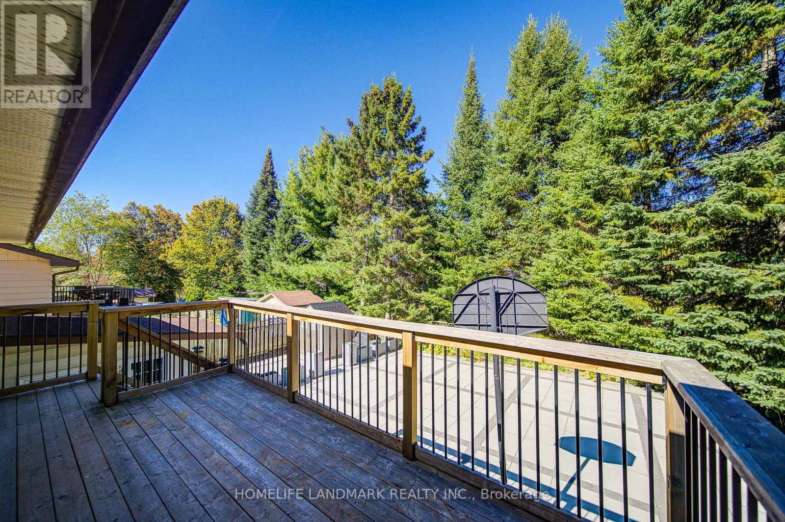 19 SOUTHDALE Drive, Huntsville, ON photo 48