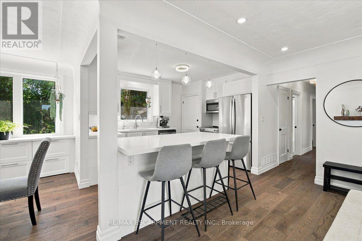 38 ENMORE AVENUE - 11