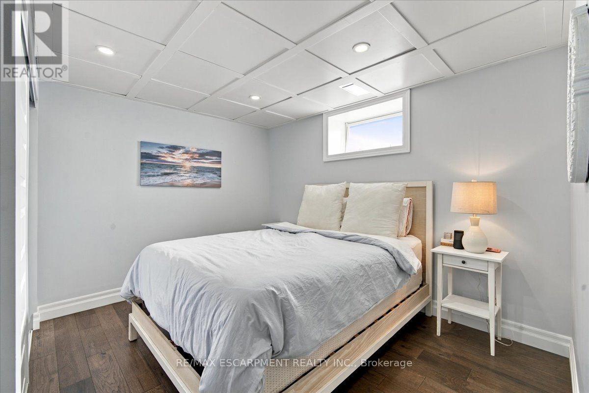 38 ENMORE AVENUE - 36
