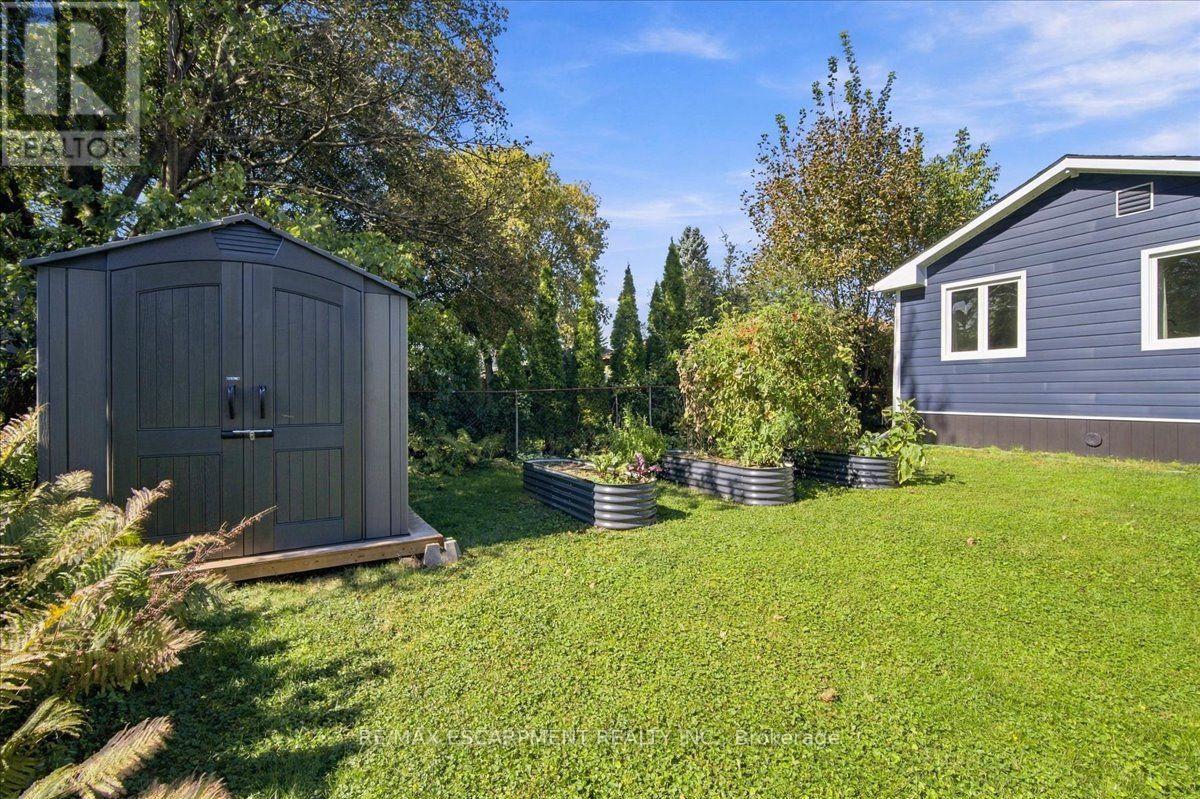 38 ENMORE AVENUE - Image 42