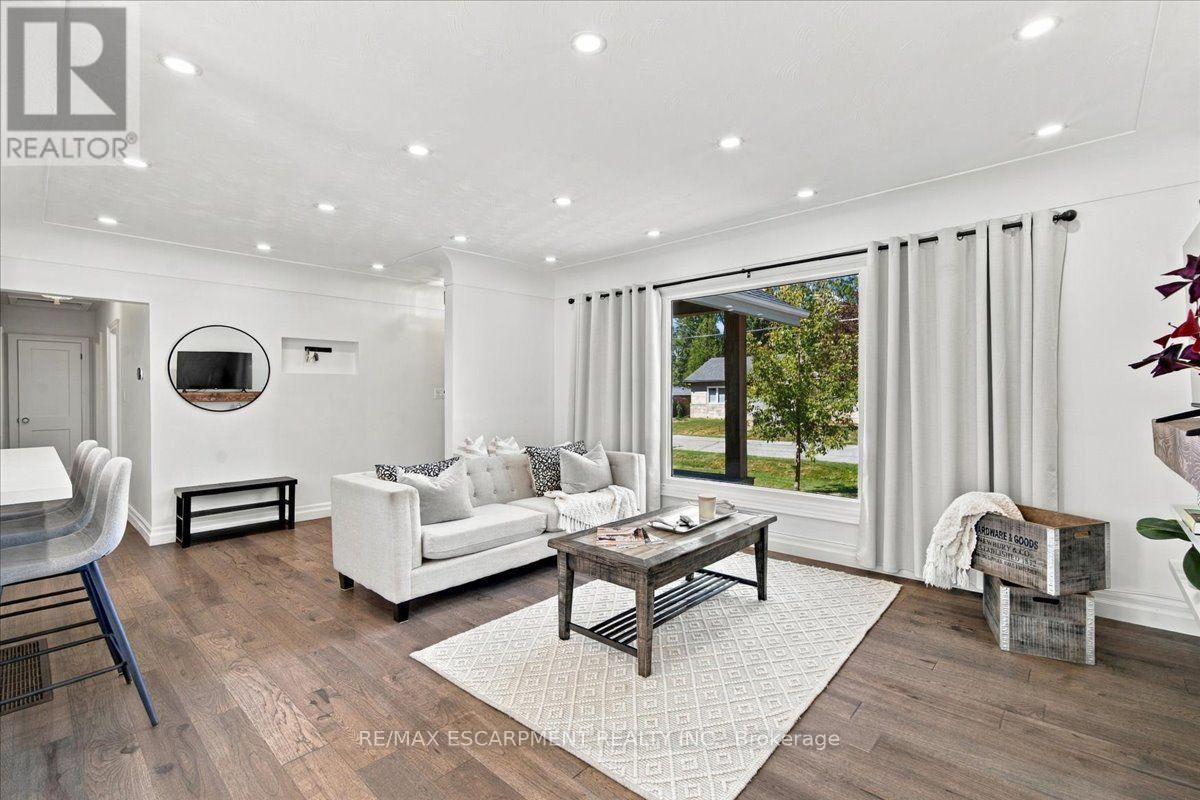 38 ENMORE AVENUE - 9