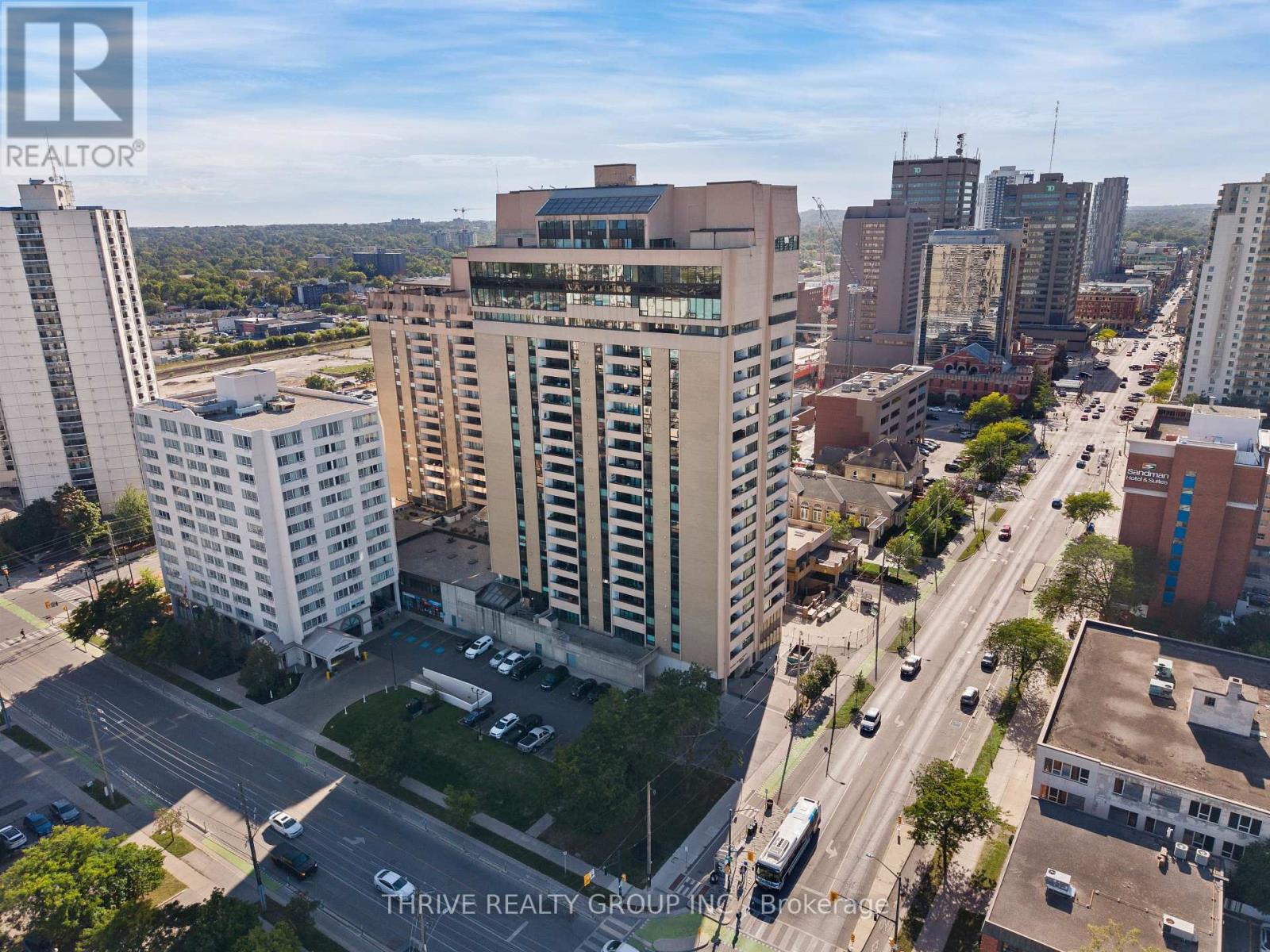 Property for sale at 904 - 389 DUNDAS STREET