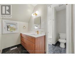 73 Scrivens Street, Ottawa, ON K2B8N2 Photo 13