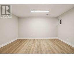 73 Scrivens Street, Ottawa, ON K2B8N2 Photo 30