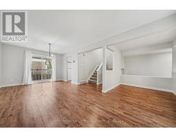 73 Scrivens Street, Ottawa, ON K2B8N2 Photo 6