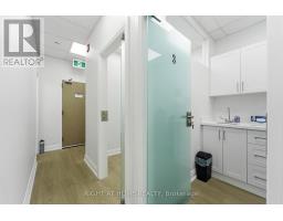 109 - 235 St Clair Avenue W, Toronto, ON M4V1R4 Photo 11