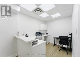 109 - 235 St Clair Avenue W, Toronto, ON M4V1R4 Photo 7