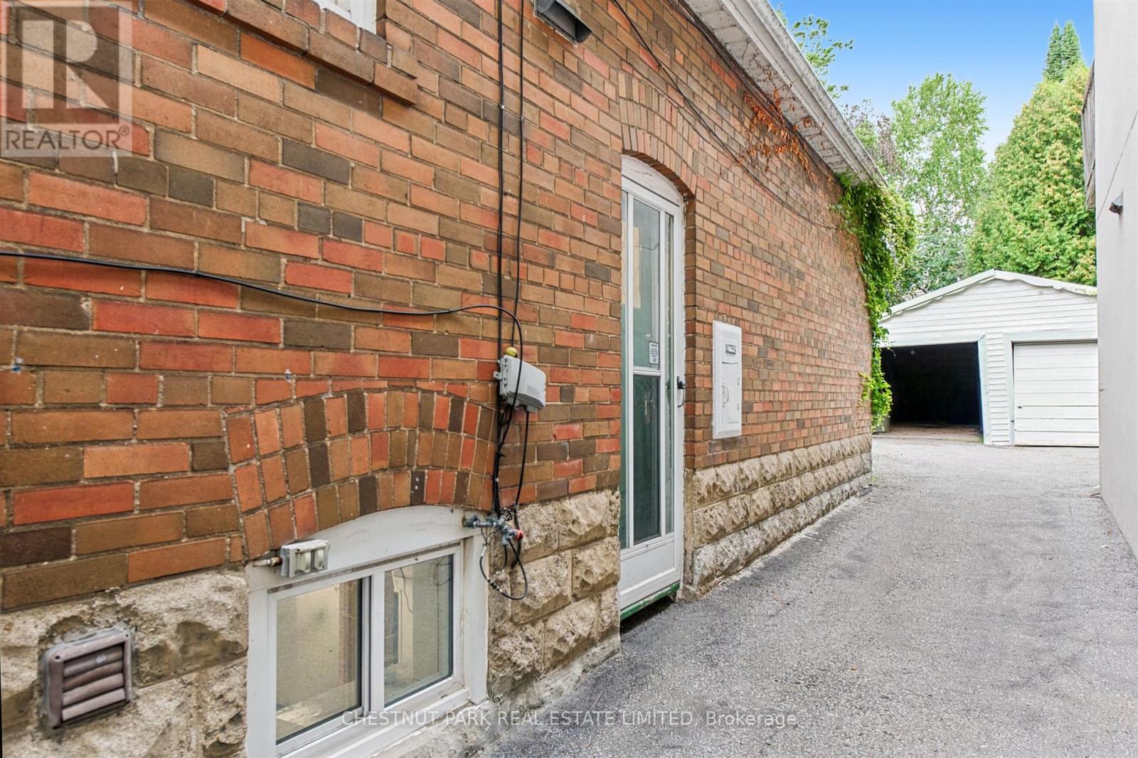 336 FAIRLAWN AVENUE - 26