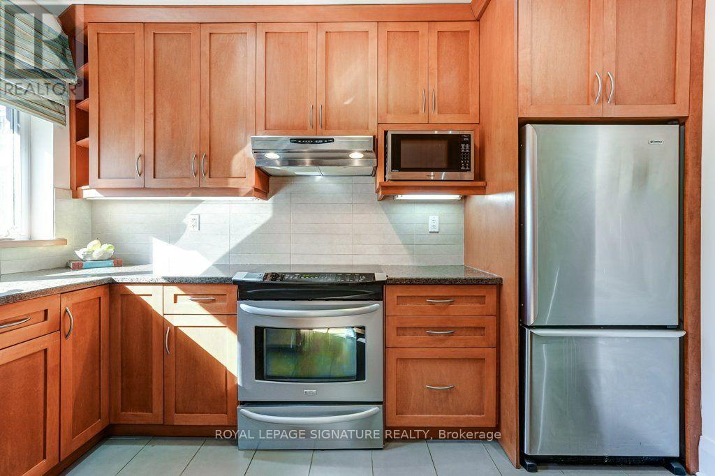 355 WOLVERLEIGH BOULEVARD - 15