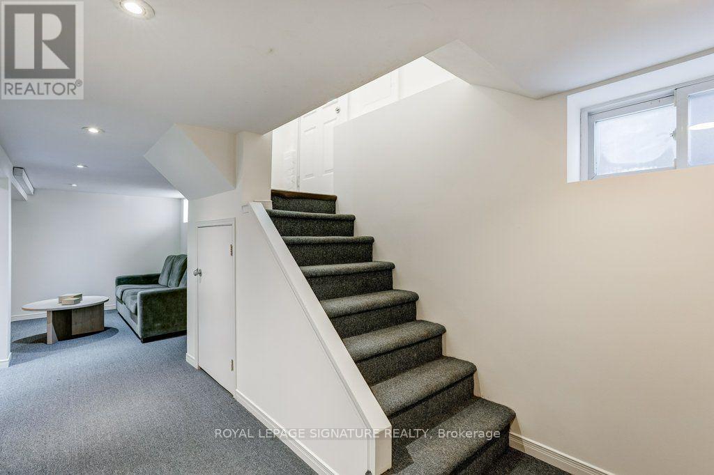 355 WOLVERLEIGH BOULEVARD - 29