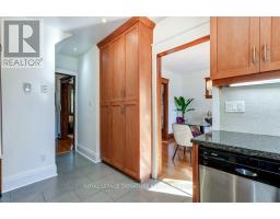 355 Wolverleigh Boulevard, Toronto, ON M4C1S7 Photo 16