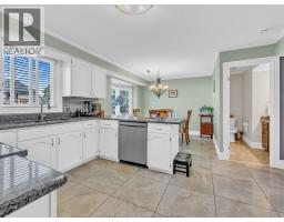 4pc Bathroom - 503 Regent, Tecumseh, ON N8N4B8 Photo 13