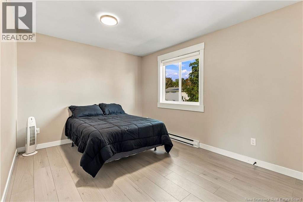 76 Briardale Drive - 24