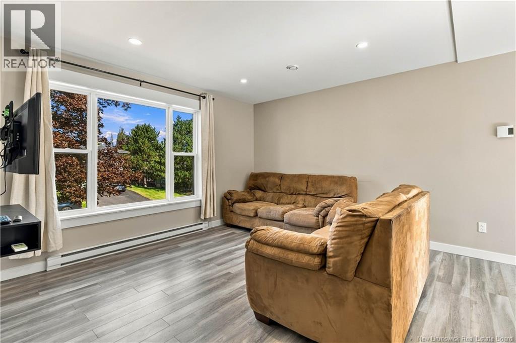 76 Briardale Drive - Image 6
