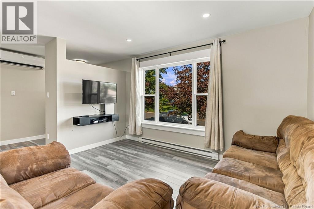 76 Briardale Drive - Image 8