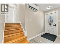 76 Briardale Drive, photo 5