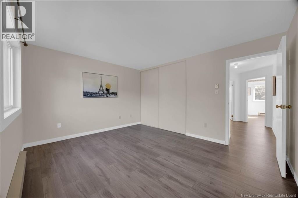 90 Brentwood Crescent - Image 12