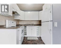 3804 Dover Ridge Drive Se, Calgary, AB T2B2C9 Photo 15